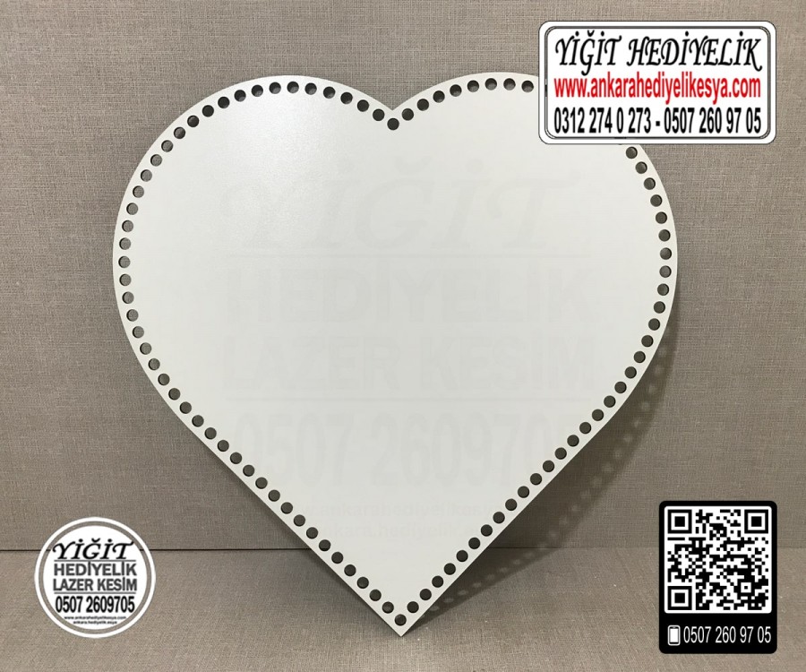 Delikli Kalp Tabanlık 15x15 cm / Penye Ribbon İp Beyaz Sepet Tabanı