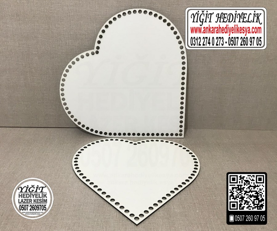 Delikli Kalp Tabanlık 15x15 cm / Penye Ribbon İp Beyaz Sepet Tabanı