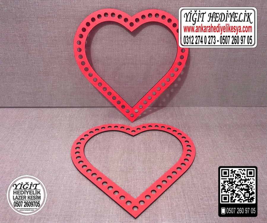 Kırmızı Kalp 35 cm Tabanlık ( İçi Boş )